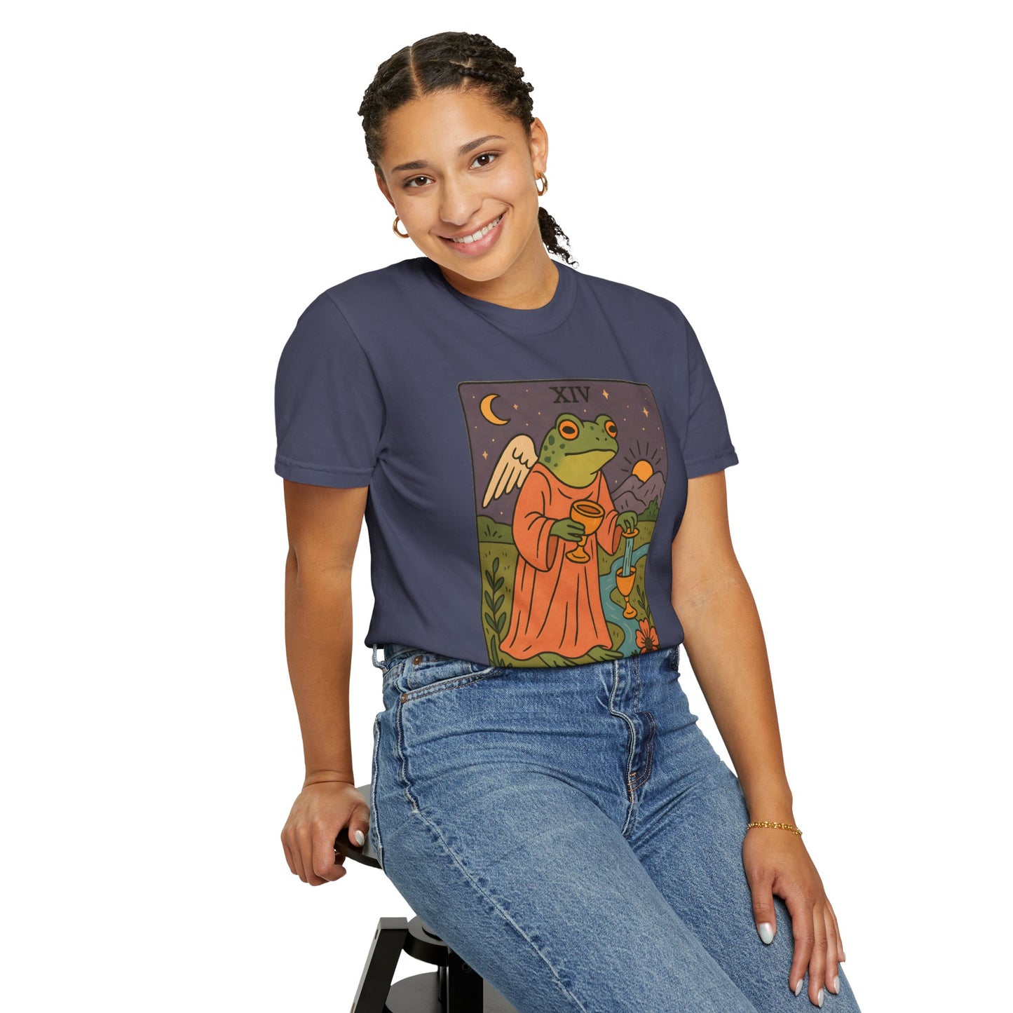 Frog Temperance T-Shirt | Unisex Vintage Style Tee for Nature Lovers, Tarot Fans, Eco-Friendly Gift, Bohemian Apparel, Casual Wear