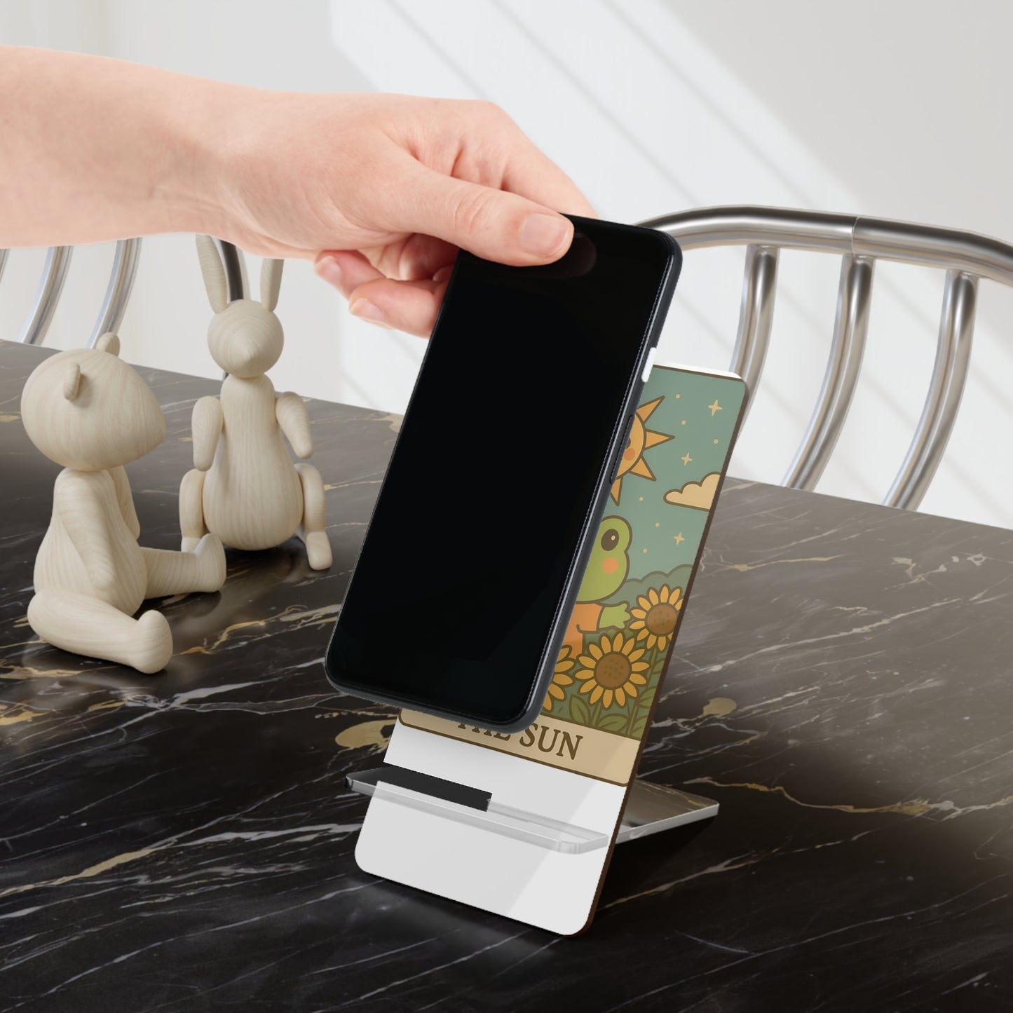 Cute Frog Smartphone Stand - The Sun Design, Desk Accessory, Gift for Nature Lovers, Home Office Decor, Functional Phone Holder