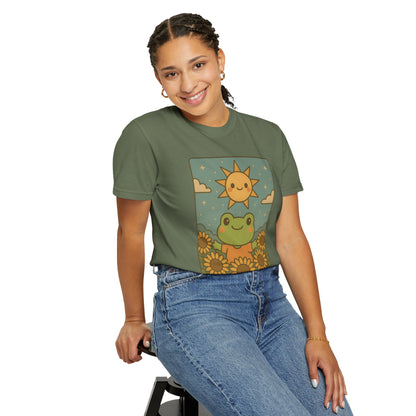 Cute Tarotoads "The Sun" Unisex T-Shirt | Great for Halloween, Warm And Cozy, Great Gift Idea, Astrology Apparel, Unique Tarot Graphic T-Shirt, Good For Cold Weather