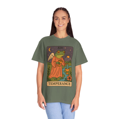 Frog Temperance T-Shirt | Unisex Vintage Style Tee for Nature Lovers, Tarot Fans, Eco-Friendly Gift, Bohemian Apparel, Casual Wear