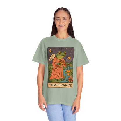 Frog Temperance T-Shirt | Unisex Vintage Style Tee for Nature Lovers, Tarot Fans, Eco-Friendly Gift, Bohemian Apparel, Casual Wear