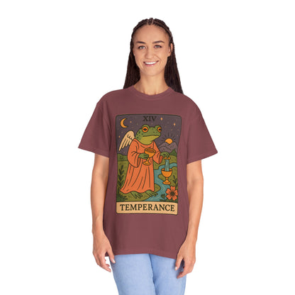 Frog Temperance T-Shirt | Unisex Vintage Style Tee for Nature Lovers, Tarot Fans, Eco-Friendly Gift, Bohemian Apparel, Casual Wear